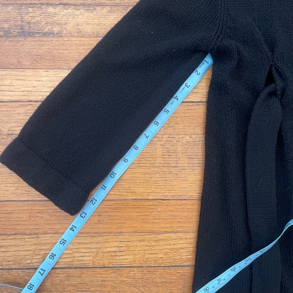 VINCE Women's Black Belted Long Wool Button Tunic Cardigan Sweater Size Med - Picture 7 of 8